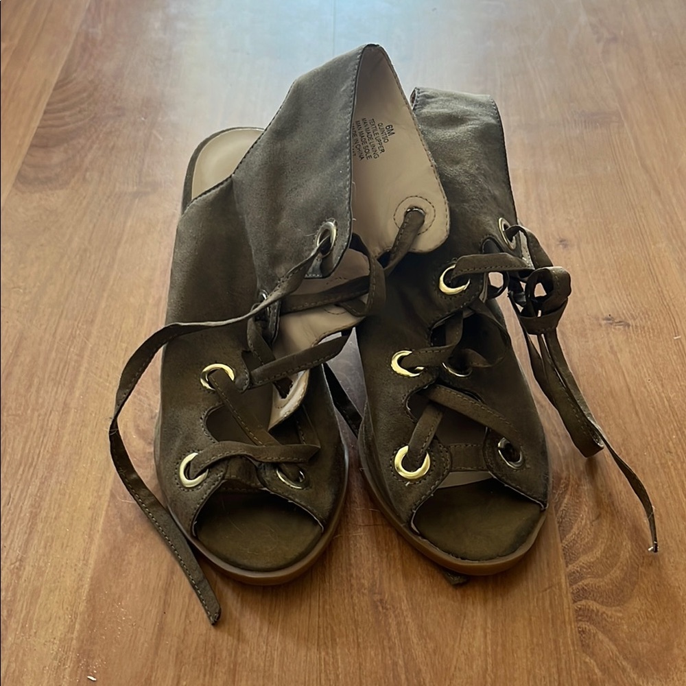 Nine West Green Lace Up Boots